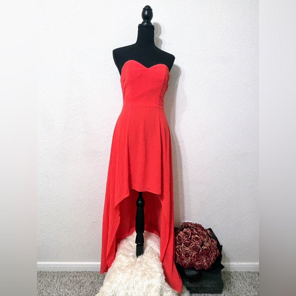 H&M Vibrant Red Strapless Dress